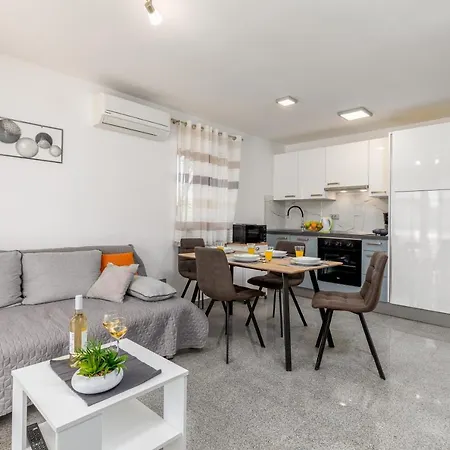 Amfora Casa de Férias Vodnjan