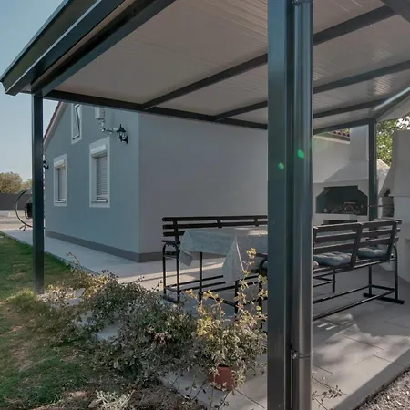 Holiday home Amfora Vodnjan