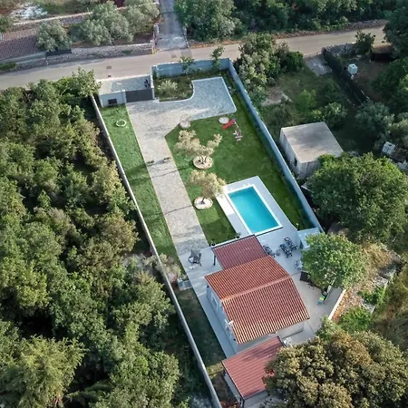 بيت للعطل Amfora